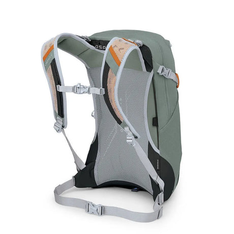 OSPREY HIKELITE 18L DAYPACK PINE LEAF GREEN